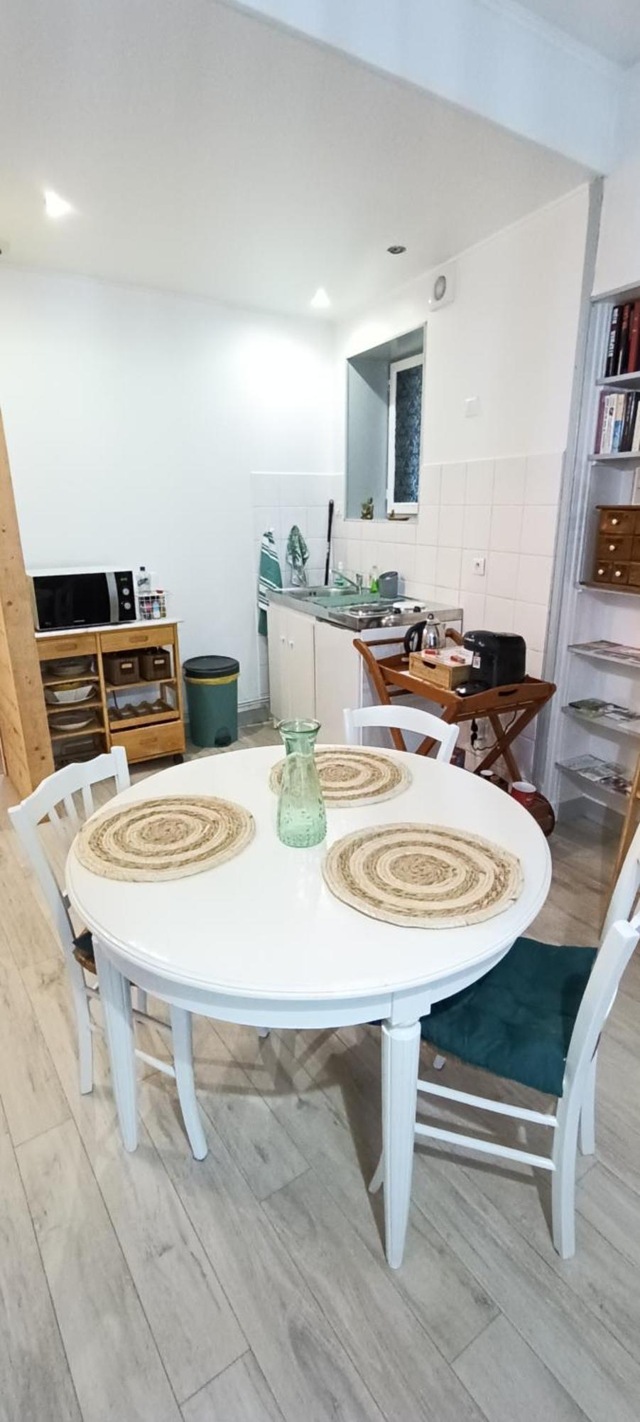 Appartement Cosy A 2 Pas Des Rues Pietonnes Чалон-Сур-Салне Экстерьер фото